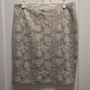 KAREN KANE Women's Snakeskin Print Stretch Pencil Skirt - Cream/Black - Medium